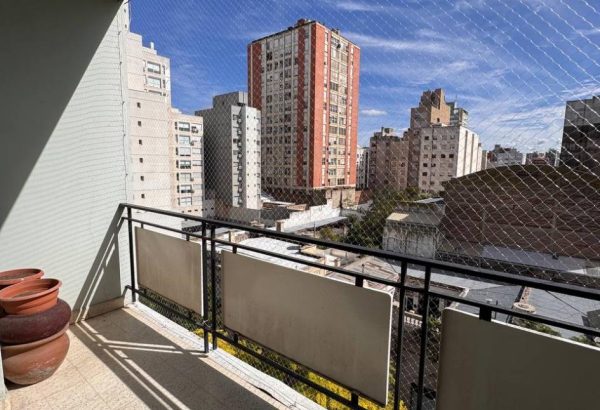 photo_5143120743532442442_y