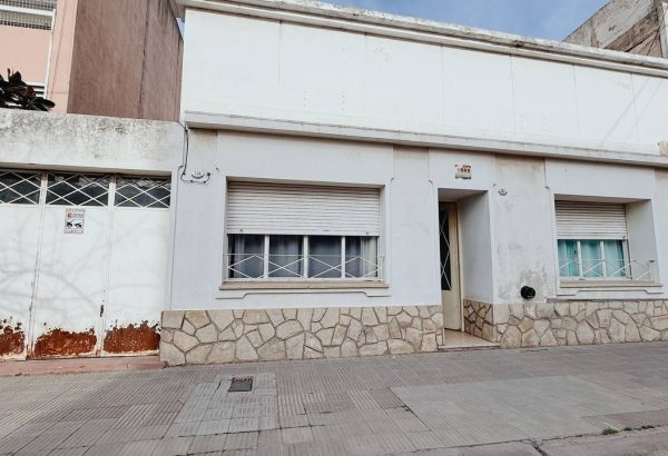 photo_5174867934898663140_y