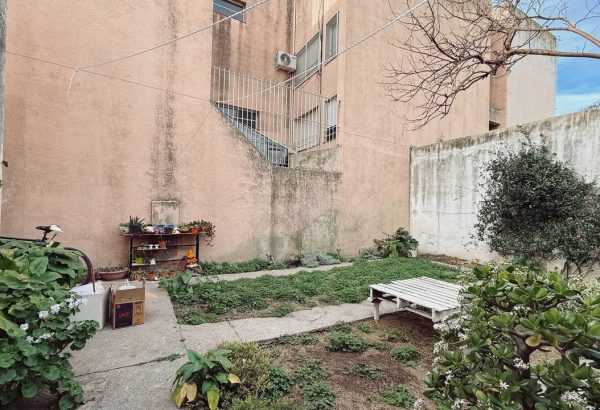 photo_5174867934898663144_y